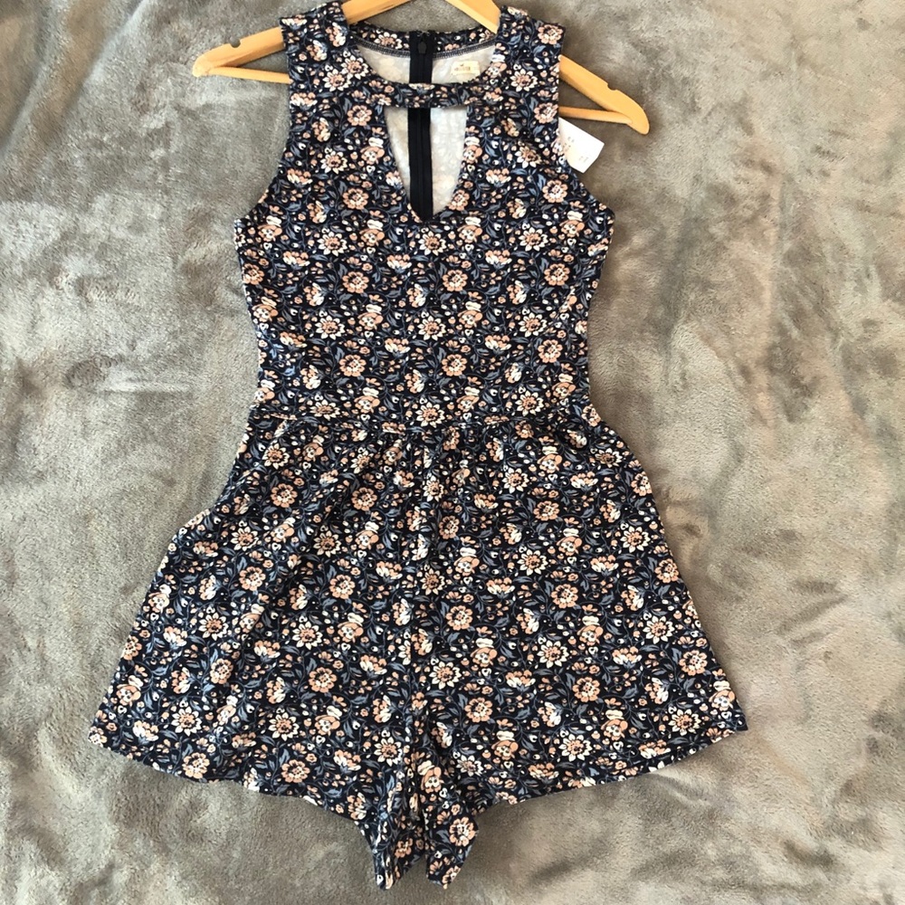 Hollister Romper